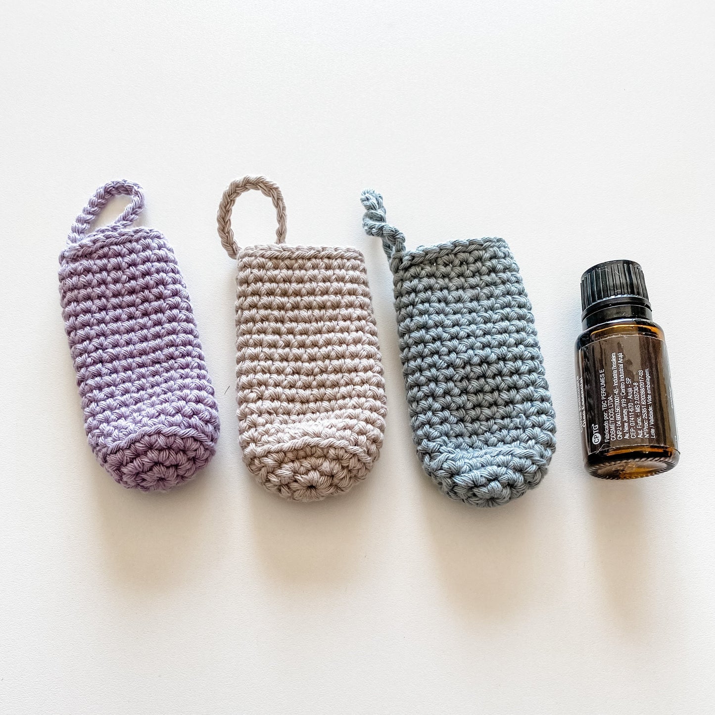 capa protetora CROCHÊ | porta frascos