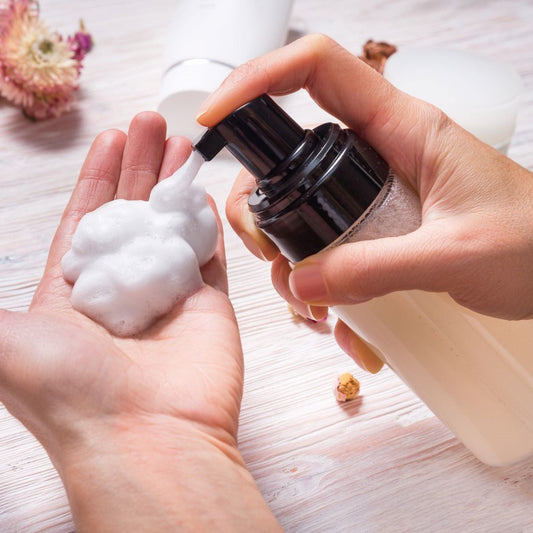 SABONETE NO FRASCO ESPUMADOR