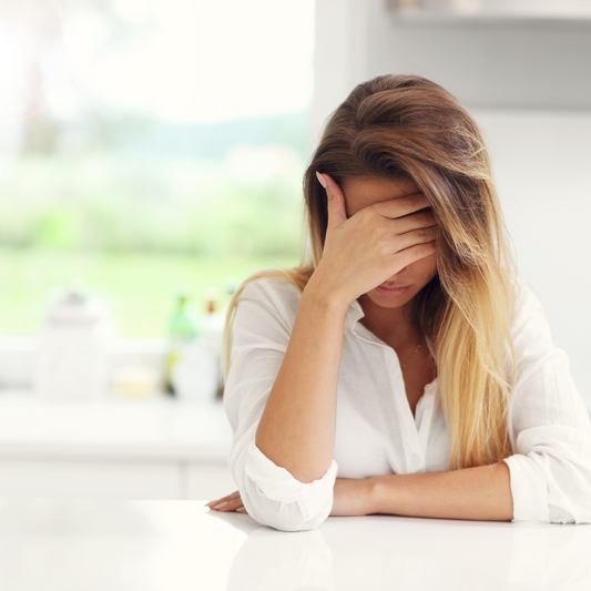 CRISTAIS E AROMATERAPIA PARA TRATAR TRAUMAS EMOCIONAIS