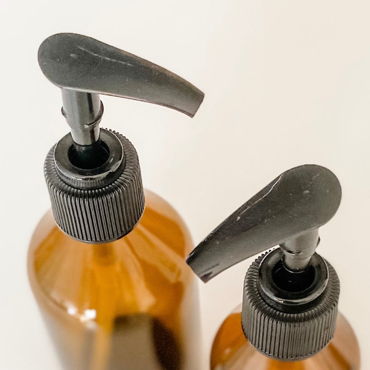 KIT tampas PUMP | saboneteira R.24 (KIT com 2)